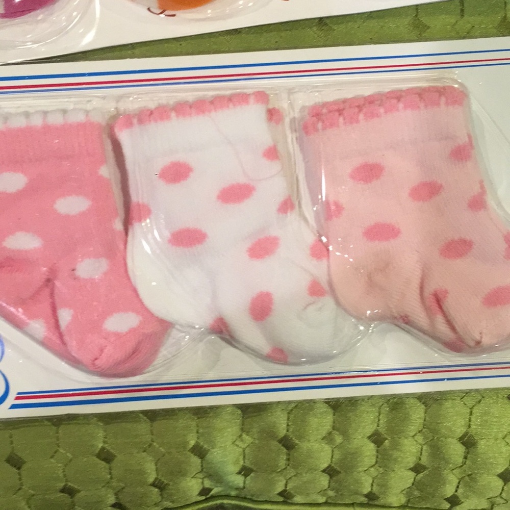 Brand new socks for baby girl - Picture 2 of 5
